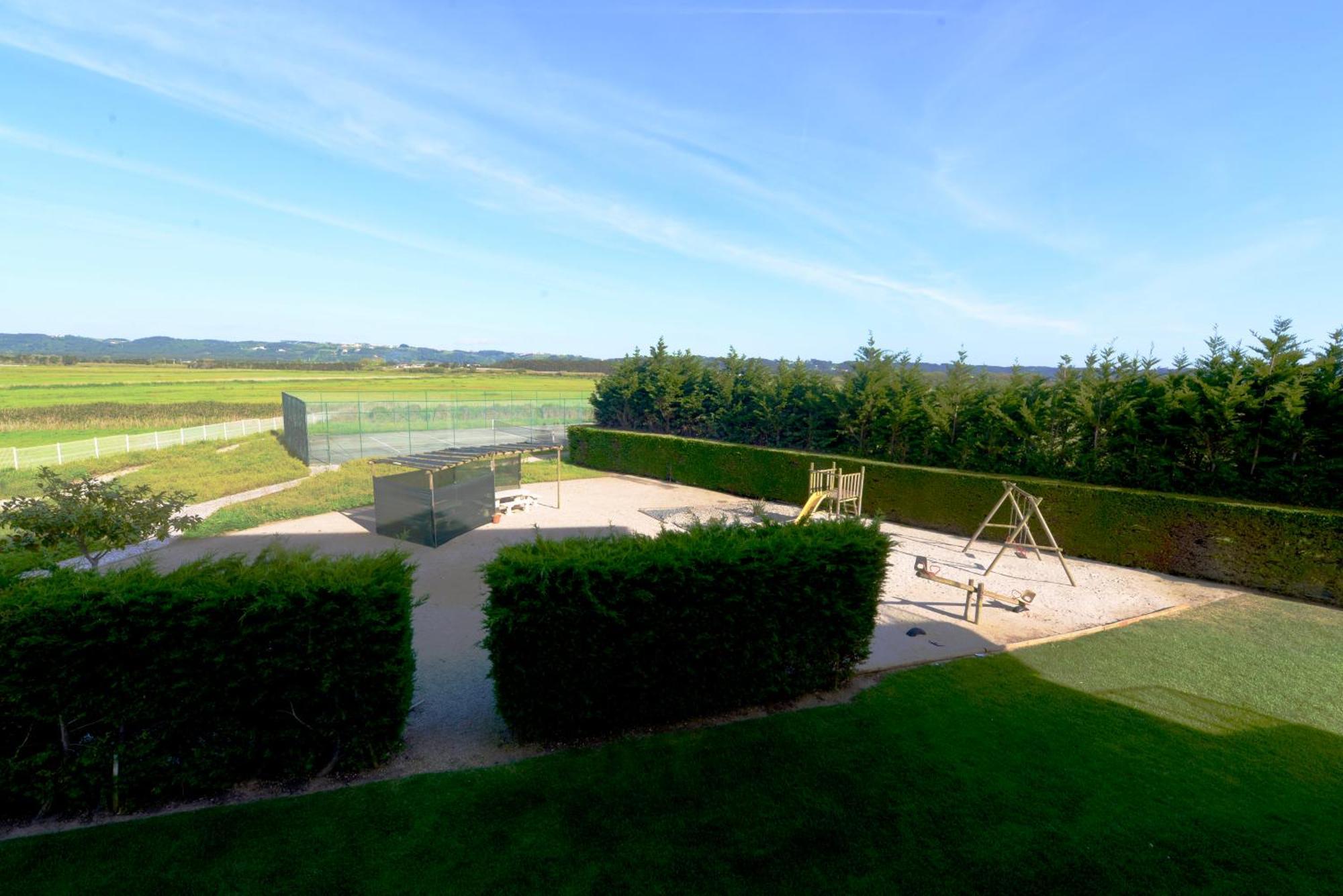 Apartment Vela - In Complex Near The